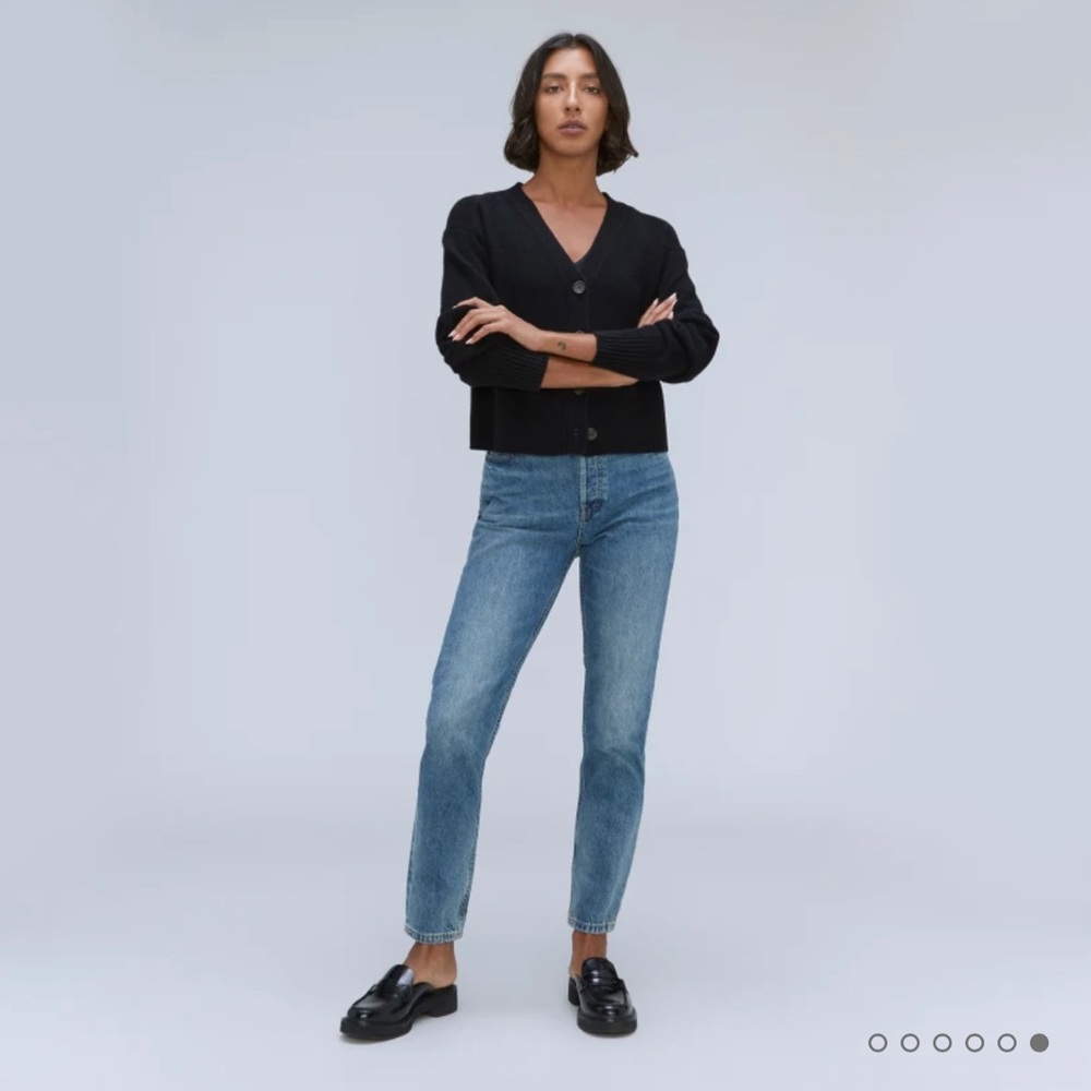 Everlane - The 90s Cheeky Jean - Vintage Mid Blue - Size 27 - Like New
